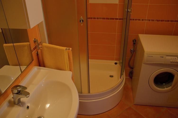 Apartment And Room Daria Vis Island Bagian luar foto